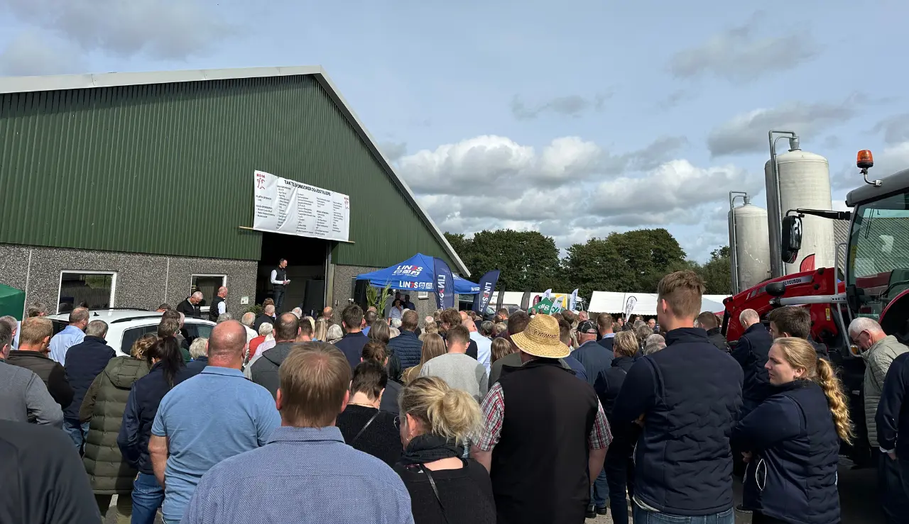 Stemning Fra Bedriftsbesøg Hos Anne Kathrine Og Johan Bebe